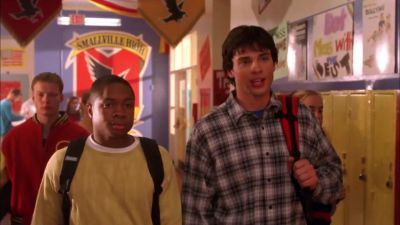 What's bugging him? - Smallville