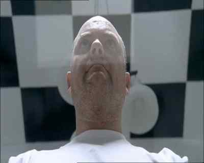 - What's he doing?
- I don't know. - Wire in the Blood