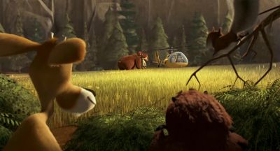 What's he doing Is he not gonna maul her - Open Season