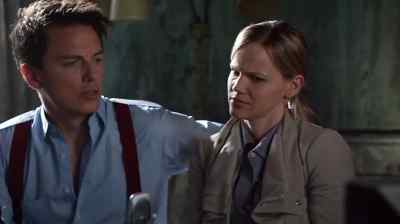 - What's he doing there?
- Tell her to follow Oswald. - Torchwood