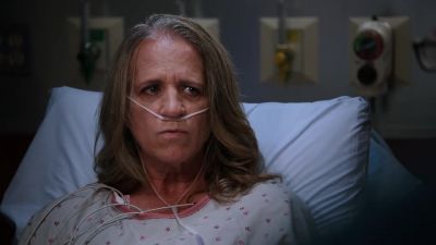 - What's my ex-wife doing here? - Chicago Med