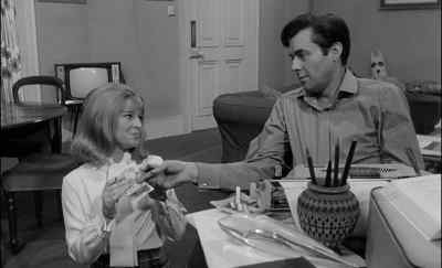 - What's that for?
- Getting the car out. - Darling