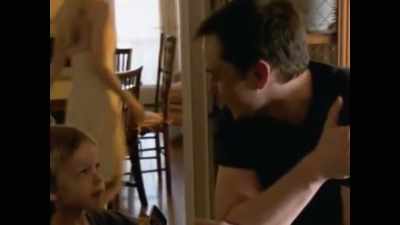 -What's this game?
-Did you take that from your brother? - The Elon Musk Show