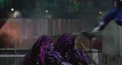 - What's goin' on?
- Alpha, come in. - Mighty Morphin Power Rangers: The Movie