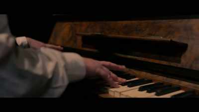 -What's going on?
-All right, gentlemen, - Downton Abbey
