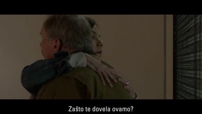 - What's going on? - Dad. - Echoes