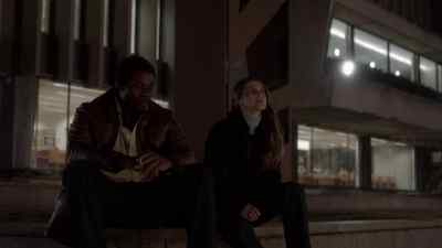 WHAT'S GOING ON,
ELIZABETH? - The Americans
