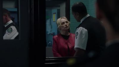 What's going on Governor wants to see you - Wentworth