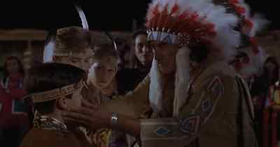 - What's going on?
- Here we go again. - 3 Ninjas: Knuckle Up
