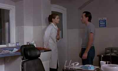 - What's going on?
- It's a gun. - Captives