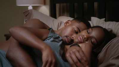 - WHAT'S GOING ON NOW?
- YOU'RE OK. - Tyler Perry's The Oval