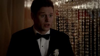 What's going on? - The Vampire Diaries