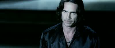 Whas going on? - Underworld