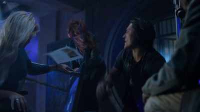 What's going on?! - The Gifted