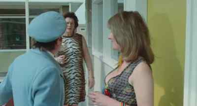 What's going on - Holiday on the Buses