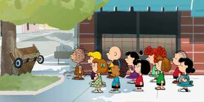 What's going on? - Snoopy Presents: Welcome Home, Franklin