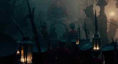 What's going on
up there? - The Nutcracker and the Four Realms