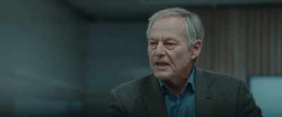 What's happened,
is that a platform has gone down. - The Burning Sea