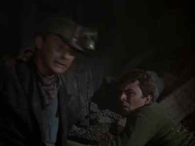 - Whats happened?
- Some men trapped back there. - The Time Tunnel
