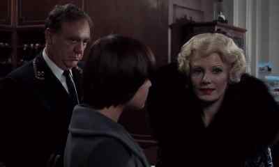 What's happening? - Daughters of Darkness