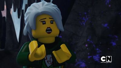        What's happening? - Ninjago: Masters of Spinjitzu
