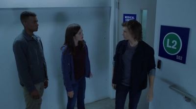 - What's happening?
- Um... I don't know. - Heartland