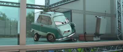What's he saying? - Cars 2