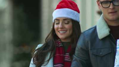 What's that in your hand? - Dashing Home for Christmas