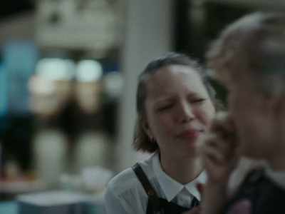 What's it like?
- Okay, it is a bit like that. - Girl Picture