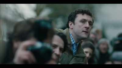 What's it like rubbing shoulders
with a murderer, Masters? - Des