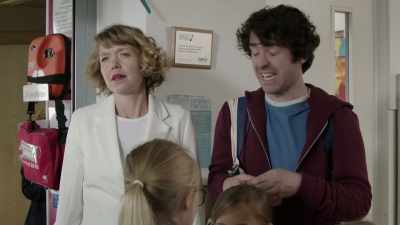 -What's Liz doing? 
-Oh, she's found some guy's wallet. - Motherland