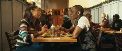 -What's it made of, oxtail and curry?
-[chuckles] - Respect the Jux