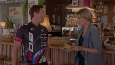 - What's your name again?
- Dan. - My Life Is Murder