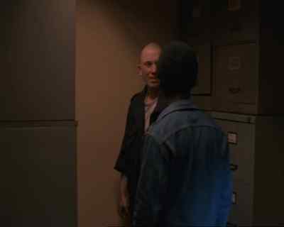 - What's your name?
- Errol. - Made in Britain
