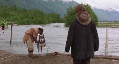 - What's his name?
- Mia Tuk. - White Fang