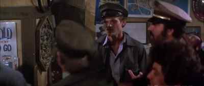 - What's your name?
- Shoulders O'Brien. - The Big Bus