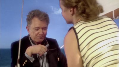 What's that one? Oh, it's called
an anchor bend, surprisingly! - Agatha Christie's Poirot