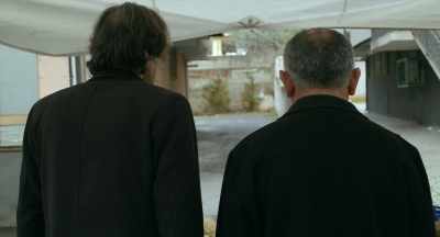 What's his problem with Iran?
Why doesn't he want to go back? - No Bears