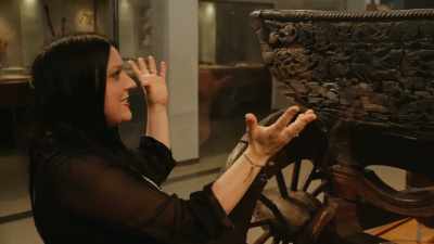 What's really fascinating for me
is the carving. - Raiders of the Lost Past with Janina Ramirez