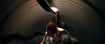 - What's she saying?
- I don't know. - The Fifth Element