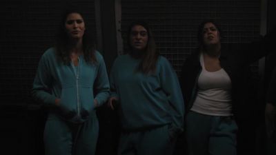 What's she saying? - Wentworth