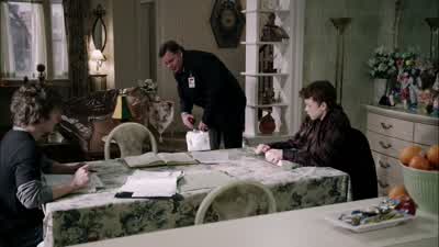 What's she hiding for? - Shameless
