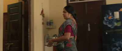 - What's taking so long?
- Wait! I'm getting it! - Chithha