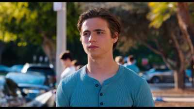 - What's she talking about?
- What I was trying to tell you yesterday. - He's All That