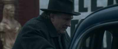 - What's that?
- What they used to call the morgue. - Maigret