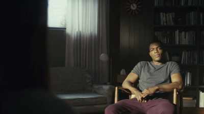 - What's that?
- What's what? - Homecoming
