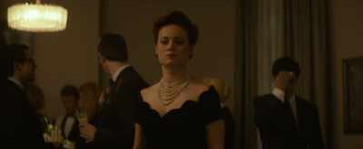 What's the difference between
a bag of manure on your lawn - The Glass Castle