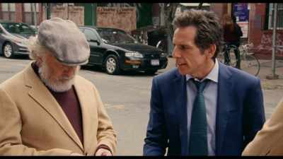 What's the fucking problem?
Dad, give him his jacket. - The Meyerowitz Stories