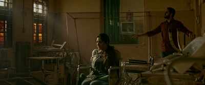 What's the matter? No pulse.
Start CPR. - Andhadhun
