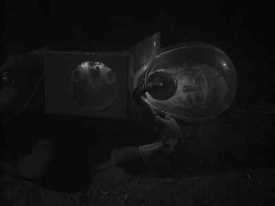 What's the matter
with him? - The Man from Planet X